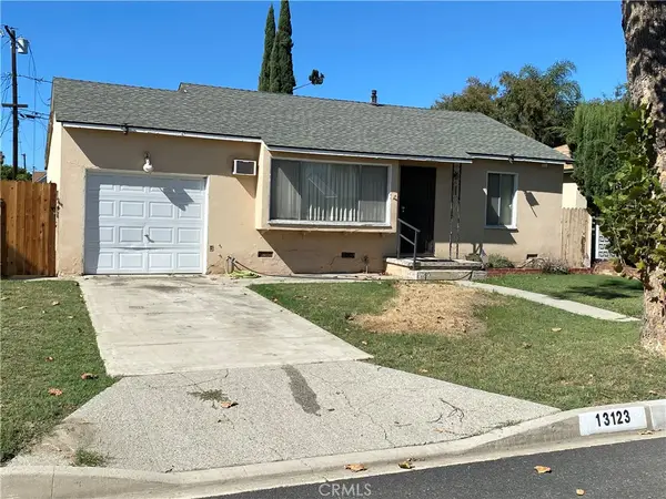 13123 Izetta Avenue, Downey, CA 90242