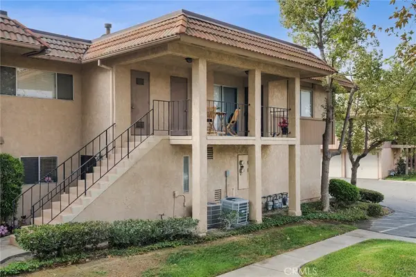 1064 Las Lomas Drive #D, La Habra, CA 90631