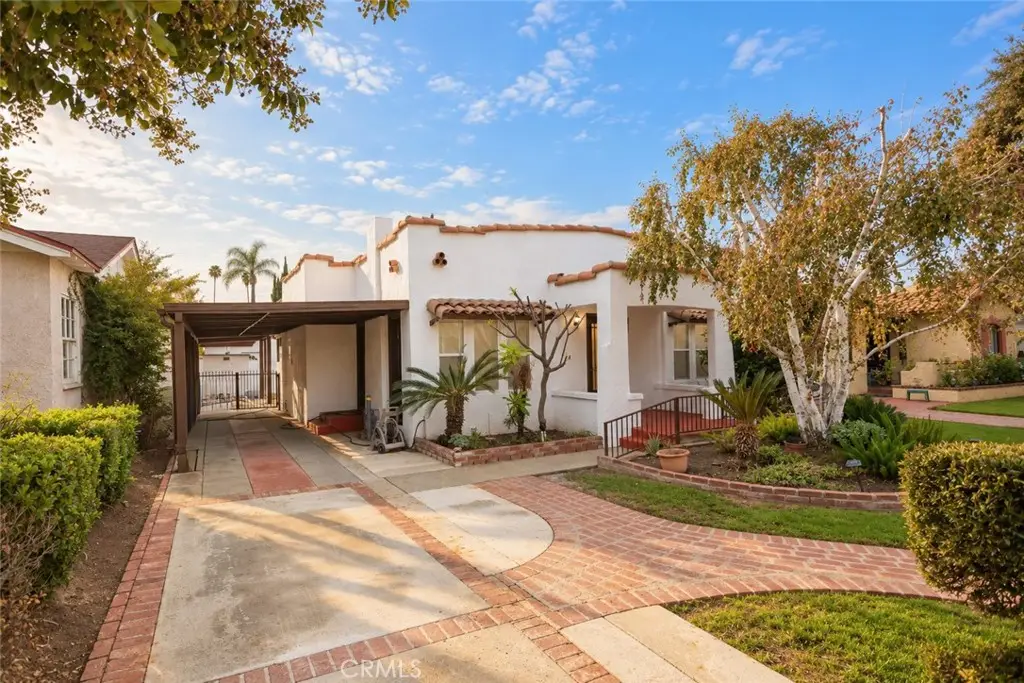 3460 Elmwood Court, Riverside, CA 92506 - #1