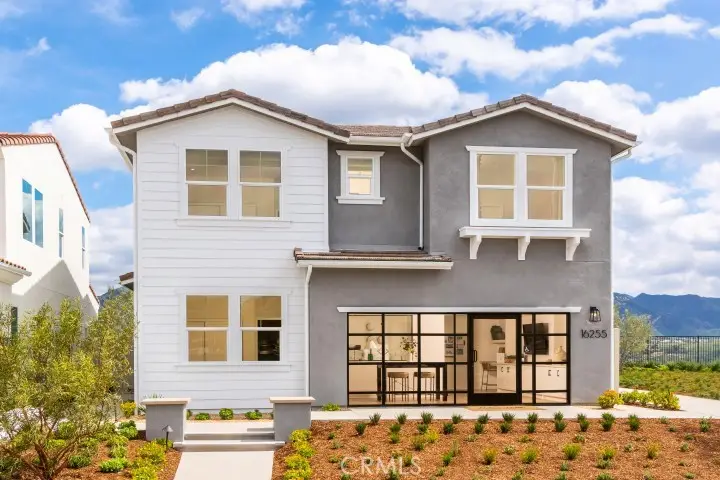 16317 Estonia Drive, Canyon Country, CA 91387 - #1