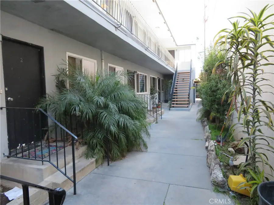 1547 Euclid Street, Santa Monica, CA 90404 - #3