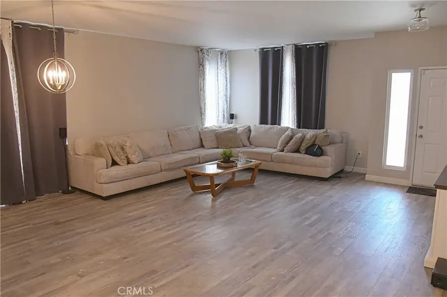 12884 Caesar Lane, Victorville, CA 92392 - Image #3