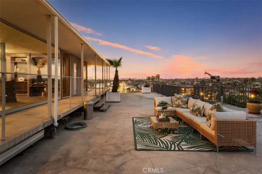 5400 E The Toledo #701, Long Beach, CA 90803 - Image #3