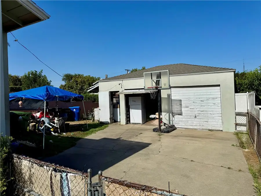 1306 Gulf Avenue, Wilmington, CA 90744 - Image #3