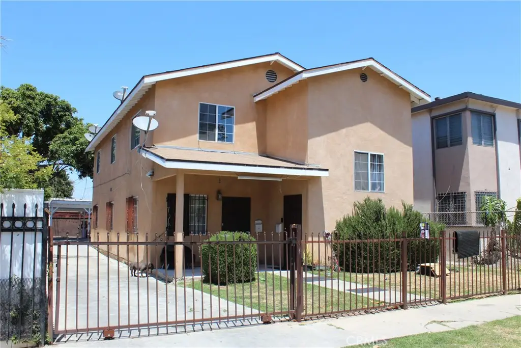 127 E 95th Street, Los Angeles, CA 90003 - Image #1