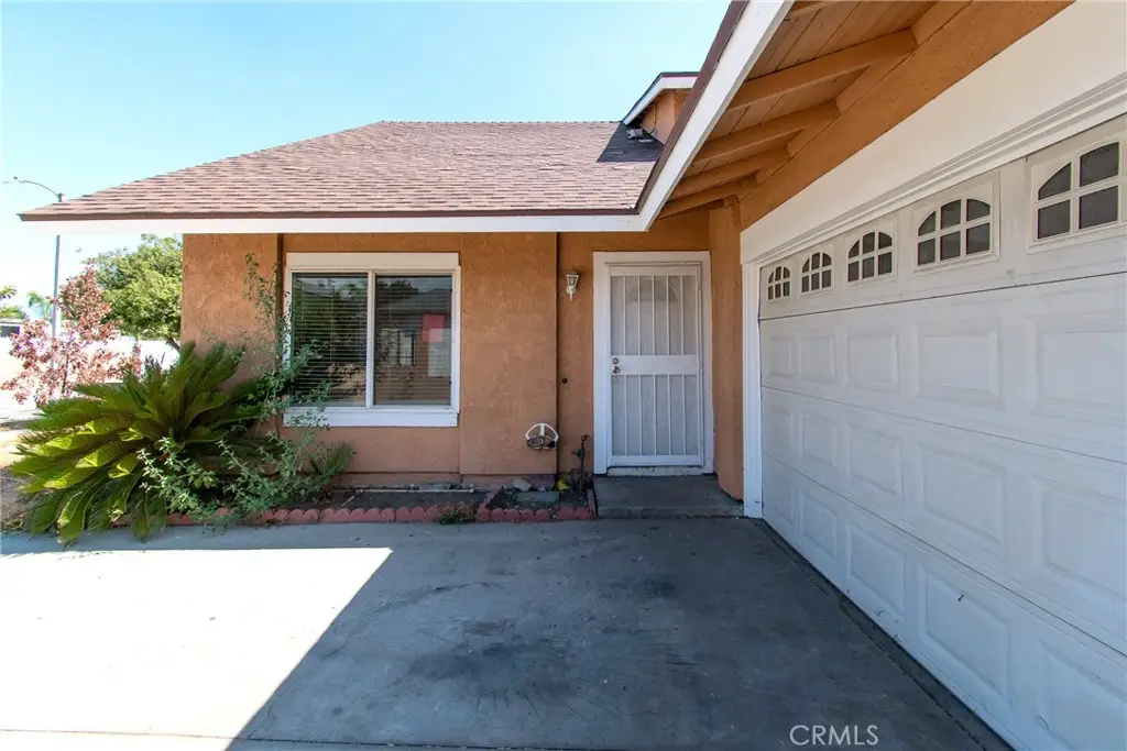 17571 Shamrock, Fontana, CA 92336 - Image #1
