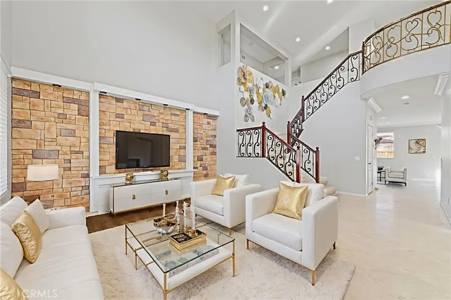 8634 Hunt Canyon, Corona, CA 92883 - Image #3