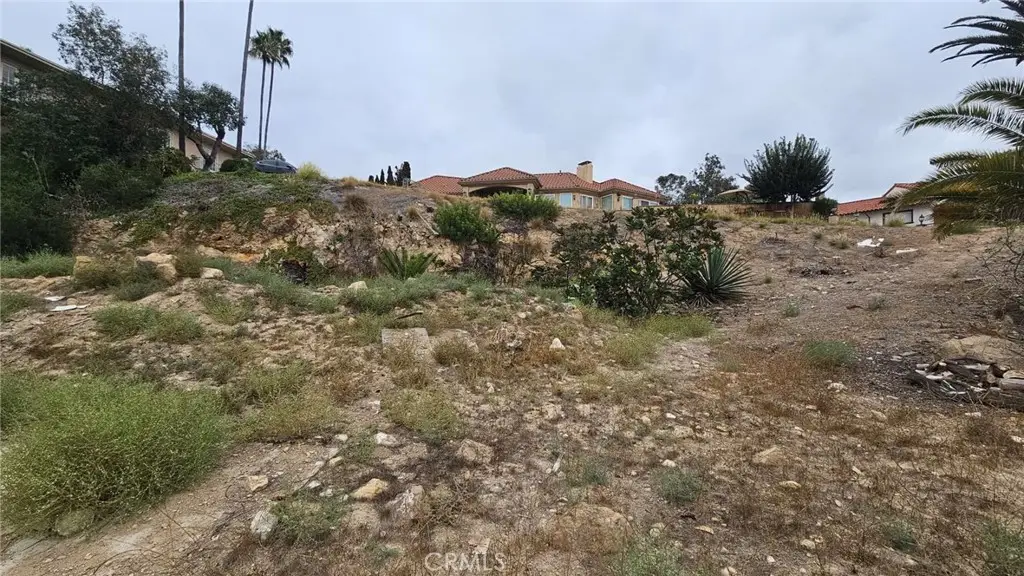 1822 Loma Roja, Santa Ana, CA 92705 - #1