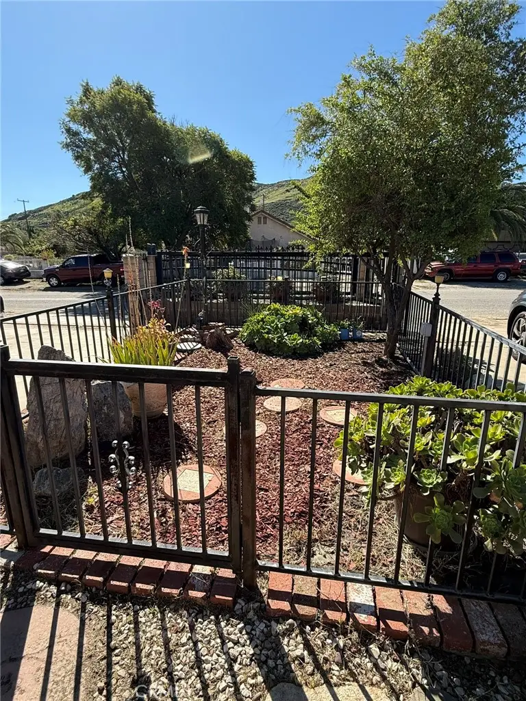 18284 9th Street, Bloomington, CA 92316 - #2
