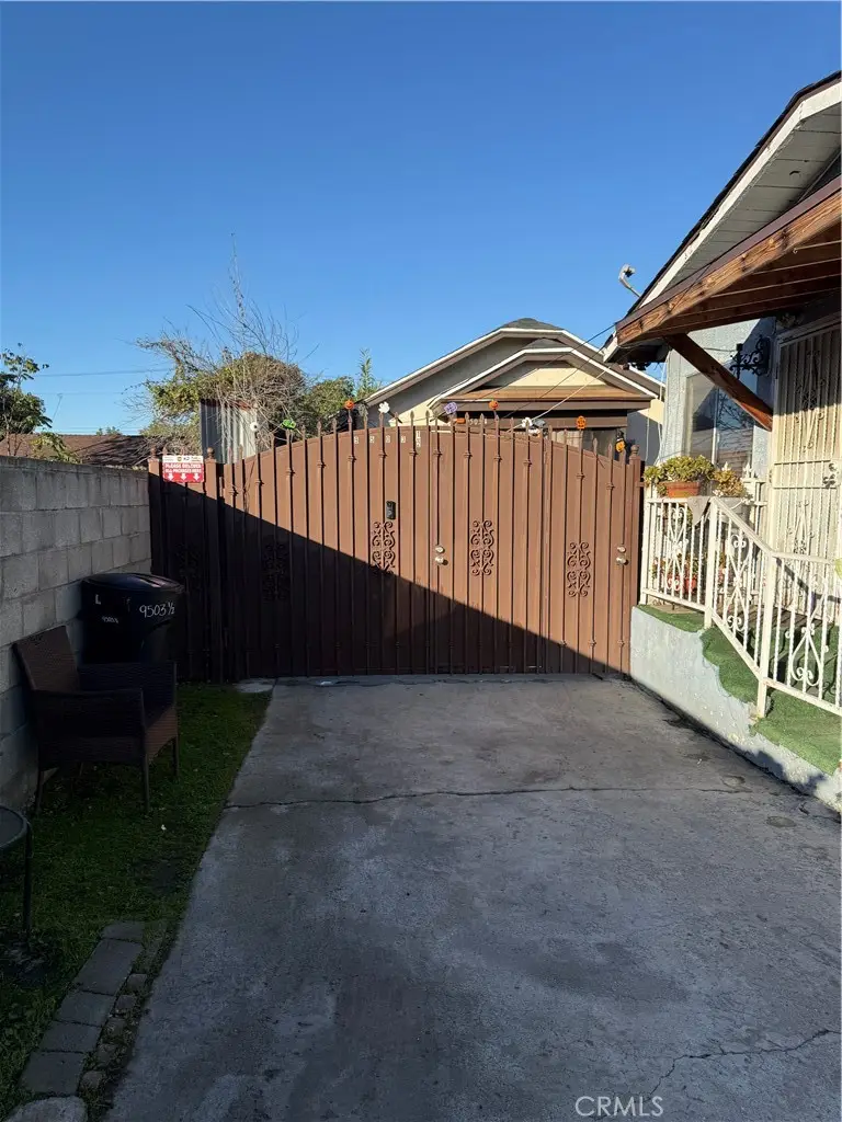 9501 Holmes, Los Angeles, CA 90002 - #3