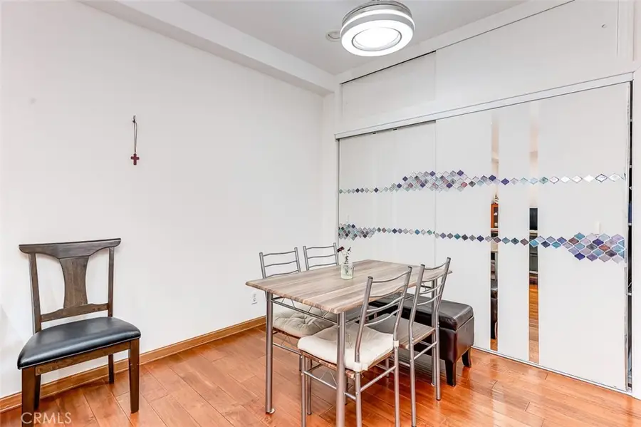 533 S St Andrews Place #104, Los Angeles, CA 90020 - #2