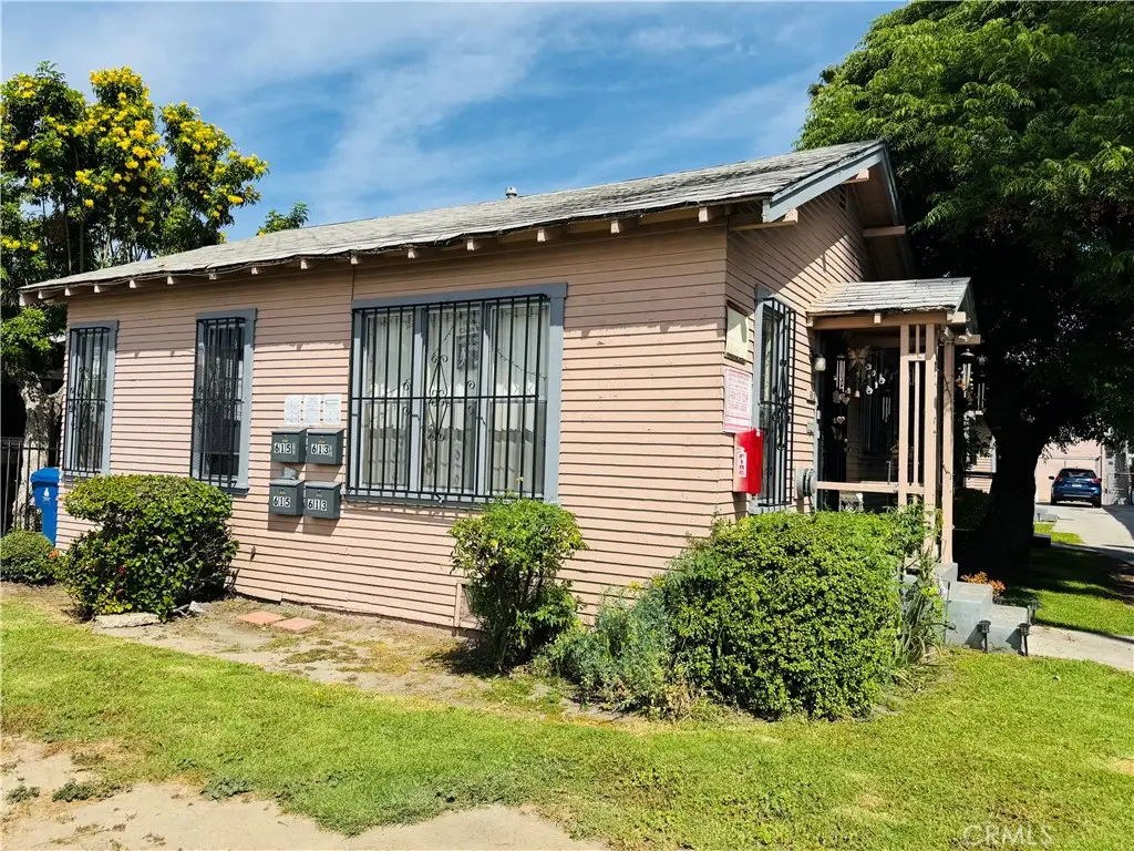 613 W 80th, Los Angeles, CA 90044 - #1