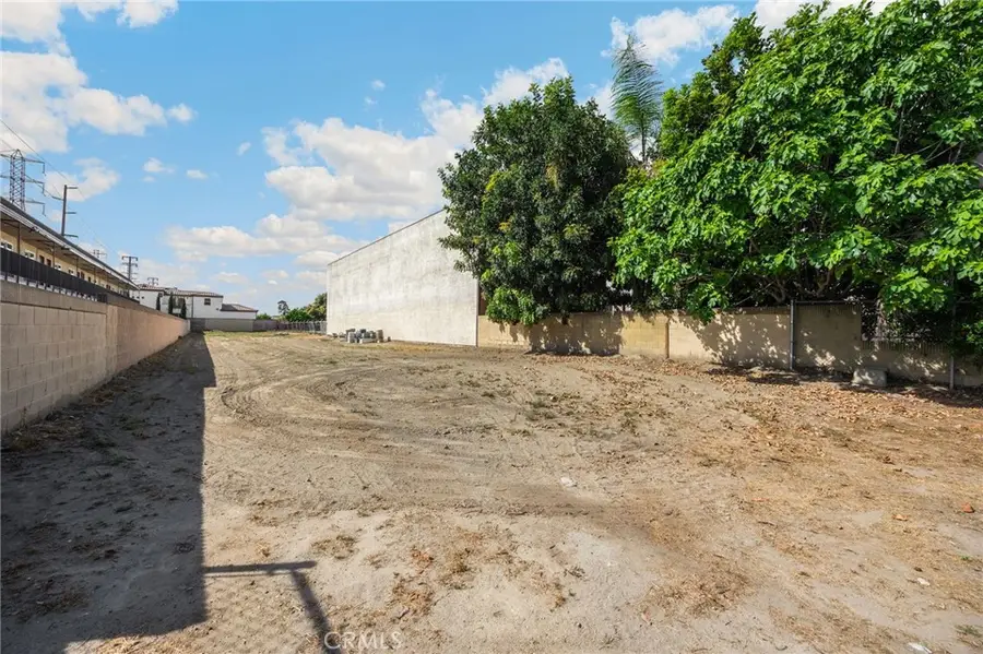 8826 Artesia, Bellflower, CA 90706 - #2