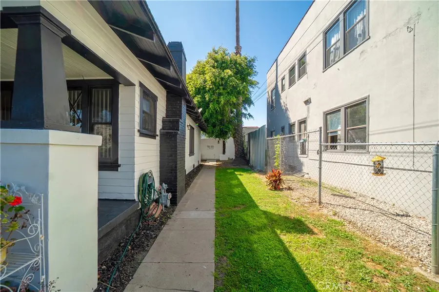 1211 Grand Avenue S, San Pedro, CA 90731 - #3