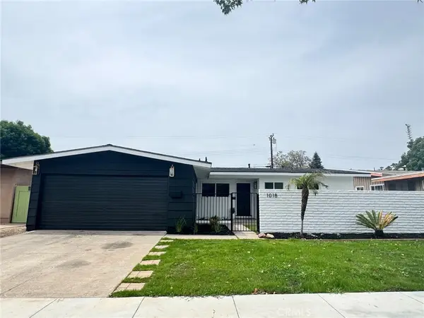 1018 N Wright, Santa Ana, CA 92701