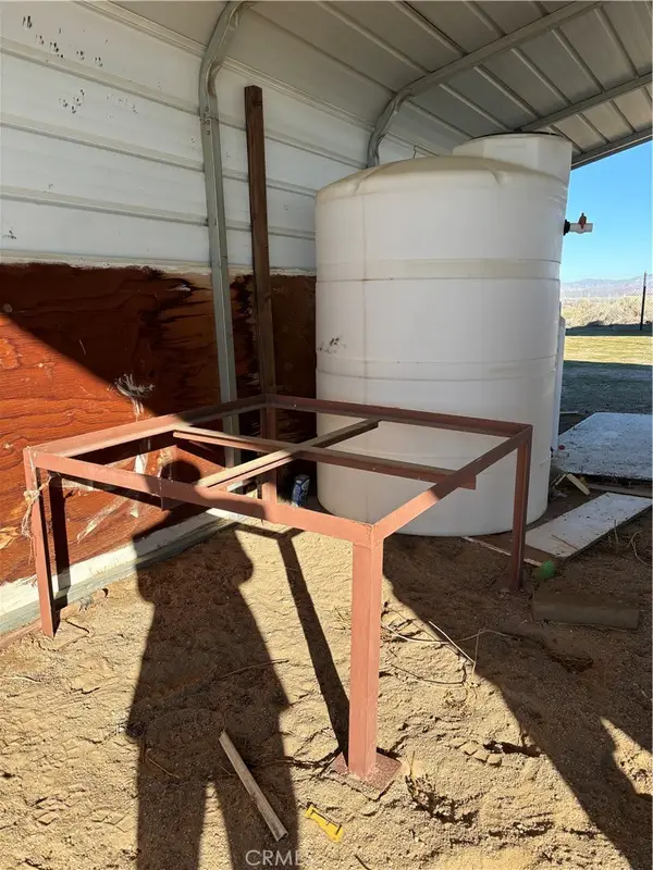 53 Avenue C-10, Lancaster, CA 93536