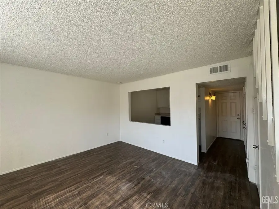 3601 Micheli Court, Bakersfield, CA 93309 - #2