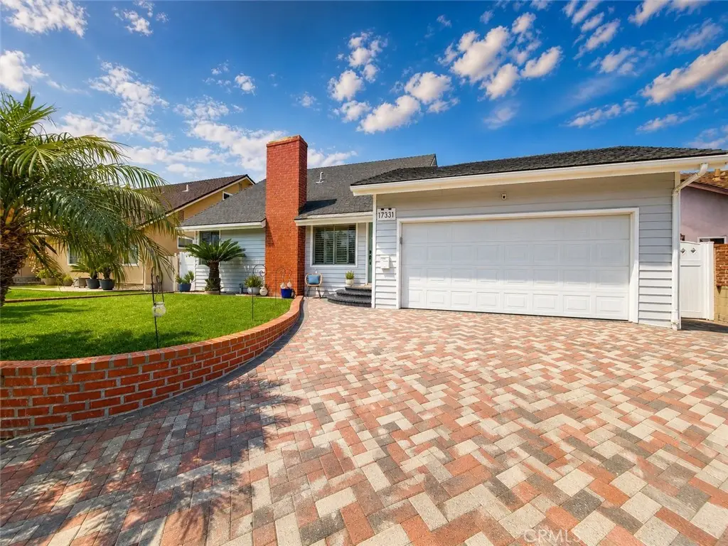 17331 Chapparal, Huntington Beach, CA 92649 - #1