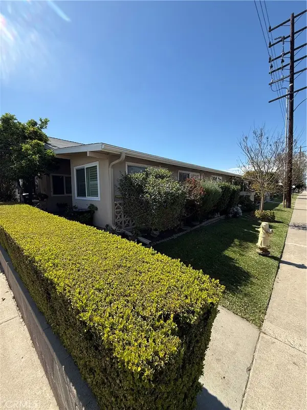 13381 Del Monte Drive #M14-28F, Seal Beach, CA 90740