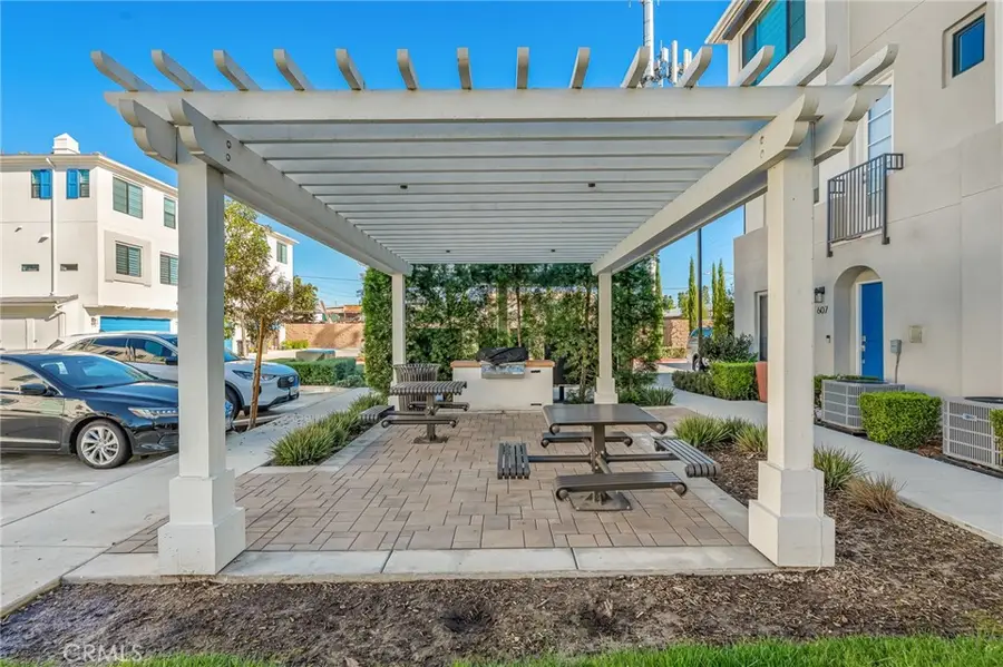 149 E Knox, La Habra, CA 90631 - #2