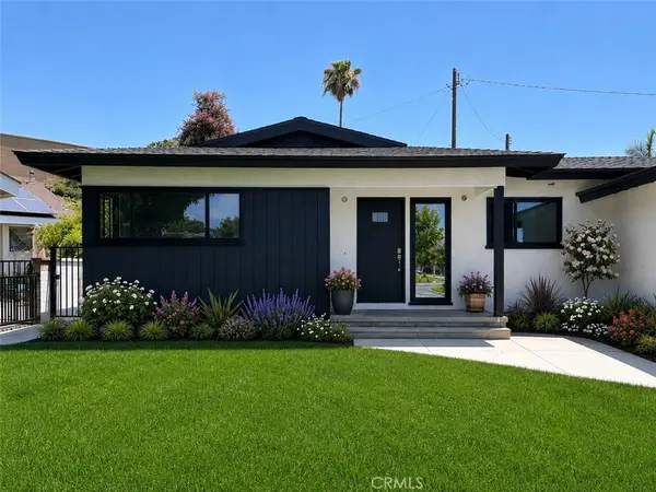 1814 N Studebaker, Long Beach, CA 90815