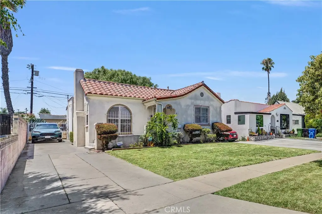7527 S Hobart, Los Angeles, CA 90047 - #1