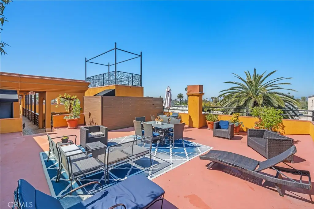 828 N Hudson Avenue #106, Los Angeles, CA 90038 - #1