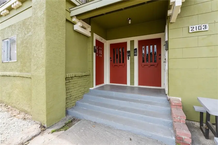2103 3rd Avenue, Los Angeles, CA 90018 - #3