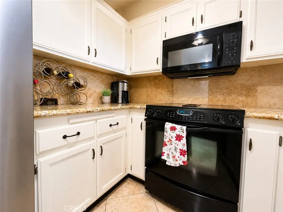 11410 Brookshire, Downey, CA 90241 - #2