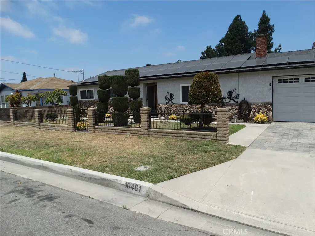 10461 Beach, Bellflower, CA 90706 - #1