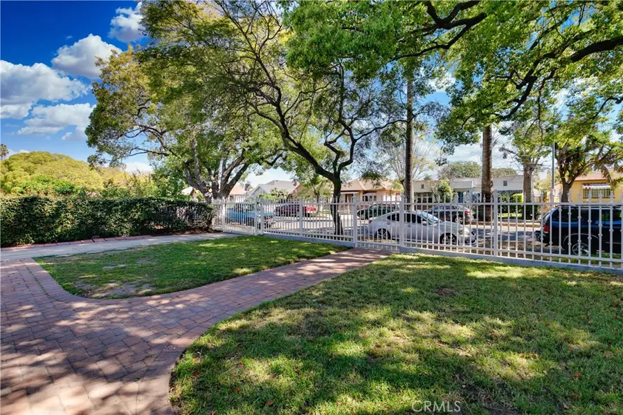 2947 S Hobart, Los Angeles, CA 90018 - #3