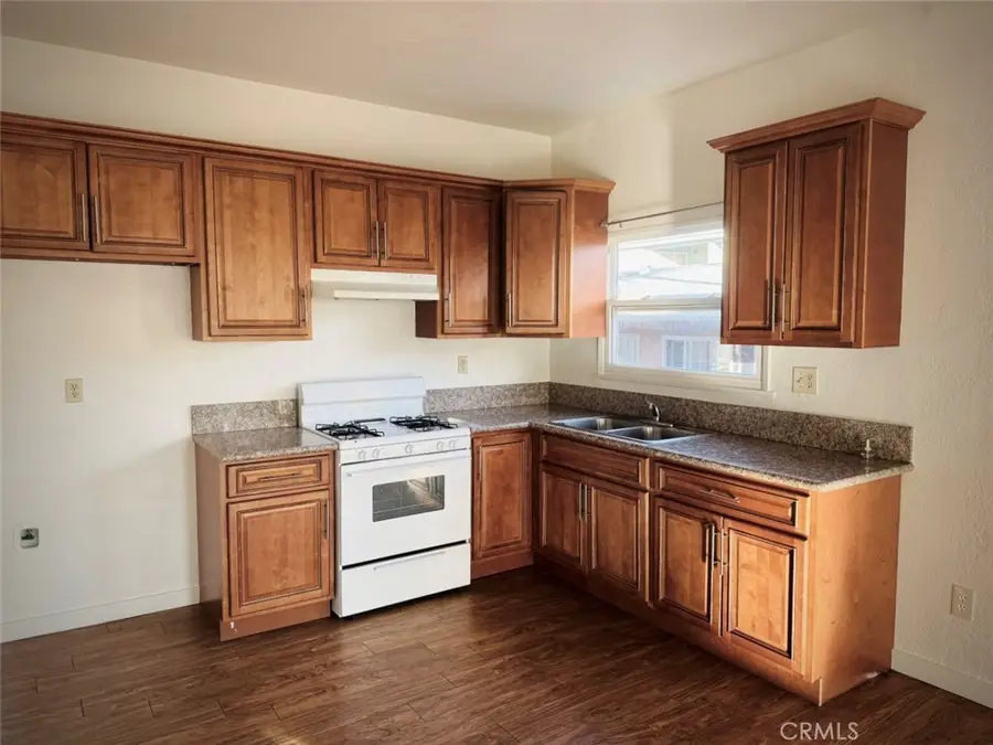 1043 Stanley Avenue, Long Beach, CA 90804 - #2