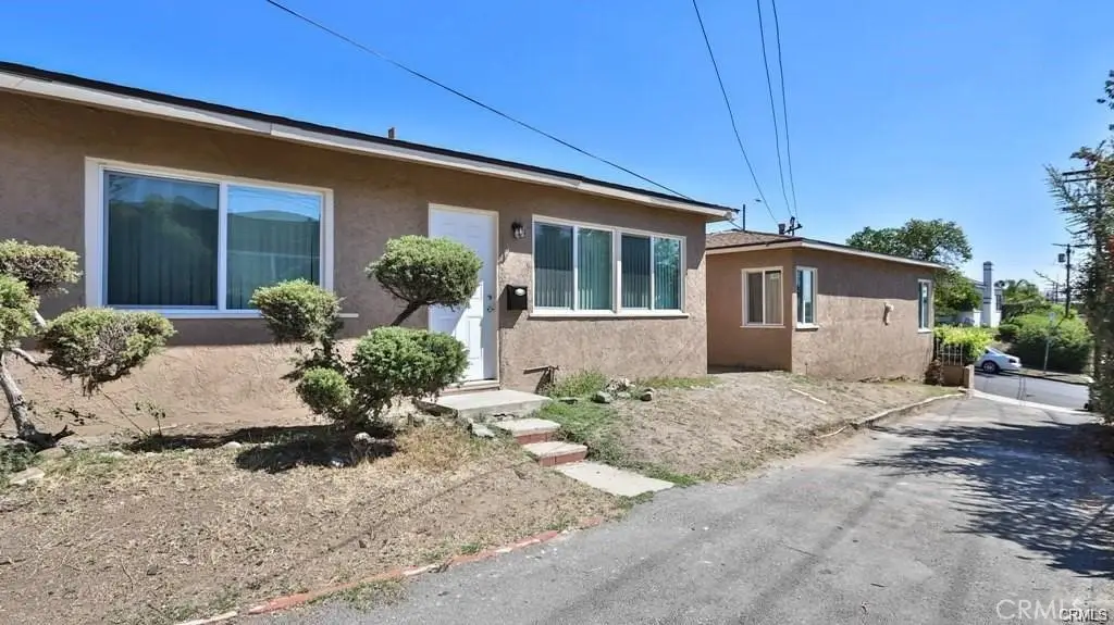 1877 S Cloverdale, Los Angeles, CA 90019 - #1