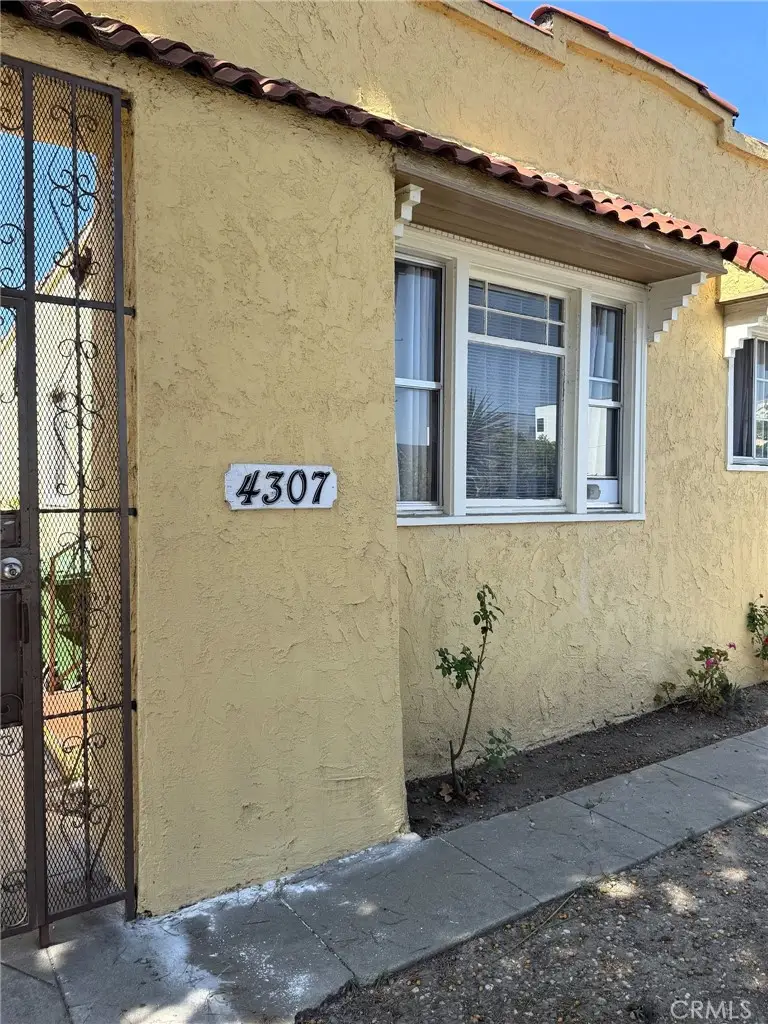 4307 S Normandie, Los Angeles, CA 90037 - #2