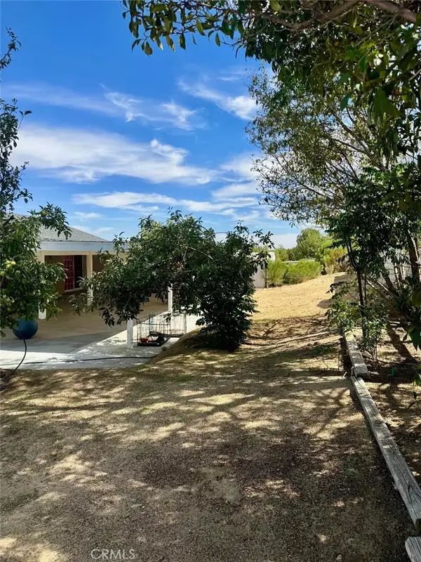 12810 E Avenue X, Pearblossom, CA 93553