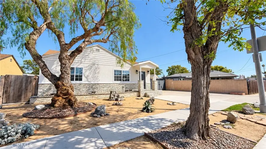 5752 Chestnut, Long Beach, CA 90805 - #3