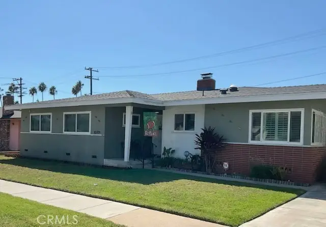 10709 S 8th Avenue, Inglewood, CA 90303 - #2