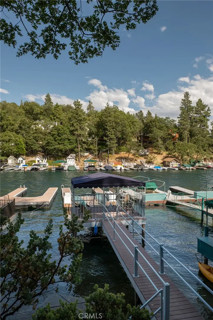 28819 North Shore Road, Lake Arrowhead, CA 92352 - Image #3