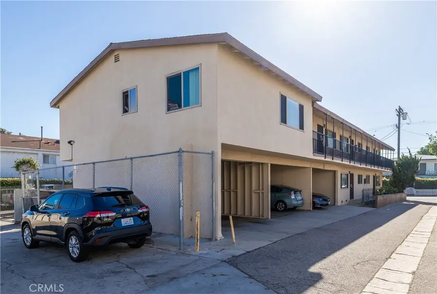 576 W 13th Street, San Pedro, CA 90731 - Image #2
