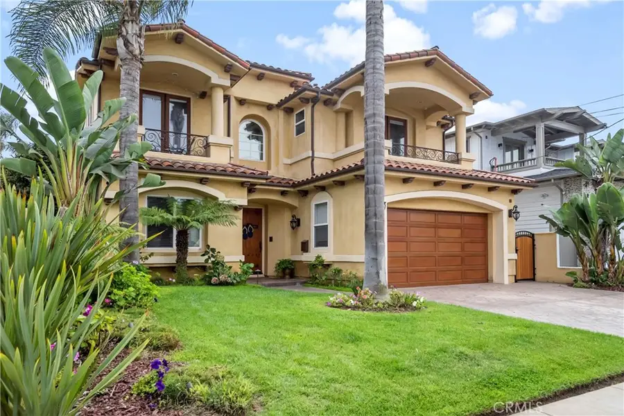 1136 5th Street, Manhattan Beach, CA 90266 - #3