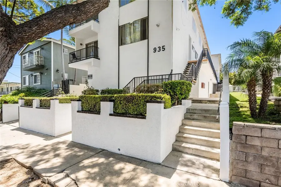 935 W 10th St, San Pedro, CA 90731 - Image #3