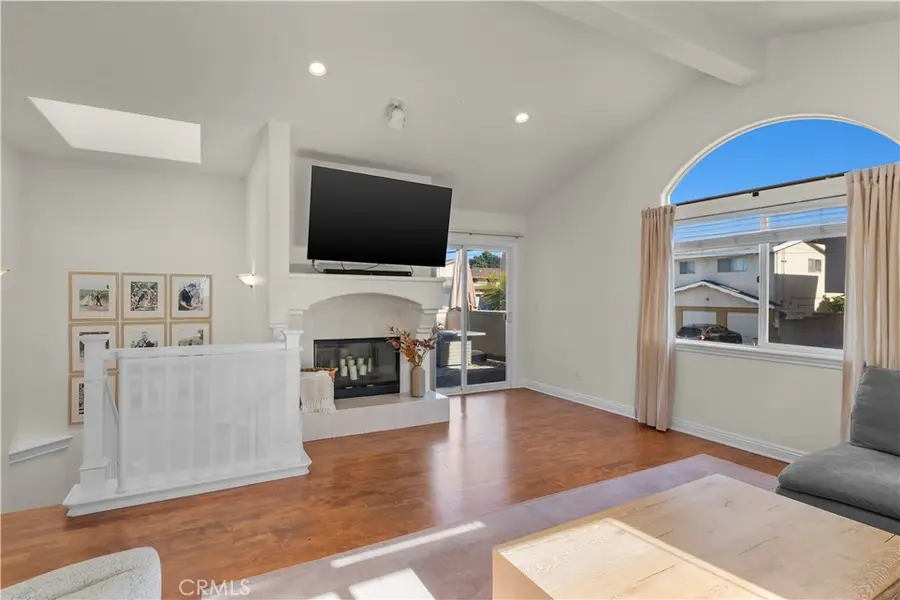 2213 Carnegie Lane #A, Redondo Beach, CA 90278 - Image #3