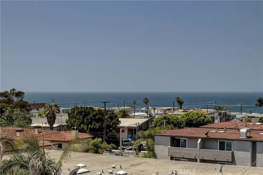 1140 Fisher Avenue, Manhattan Beach, CA 90266 - Image #3