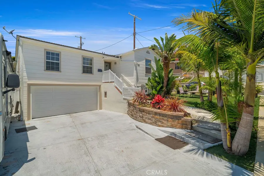 3703 S Patton Avenue, San Pedro, CA 90731 - Image #2