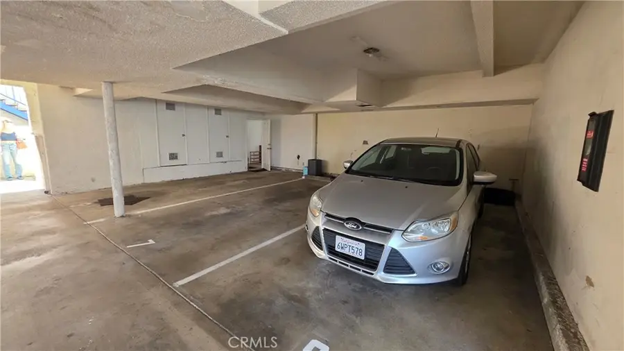 1040 W 165th Pl., Gardena, CA 90247 - Image #2