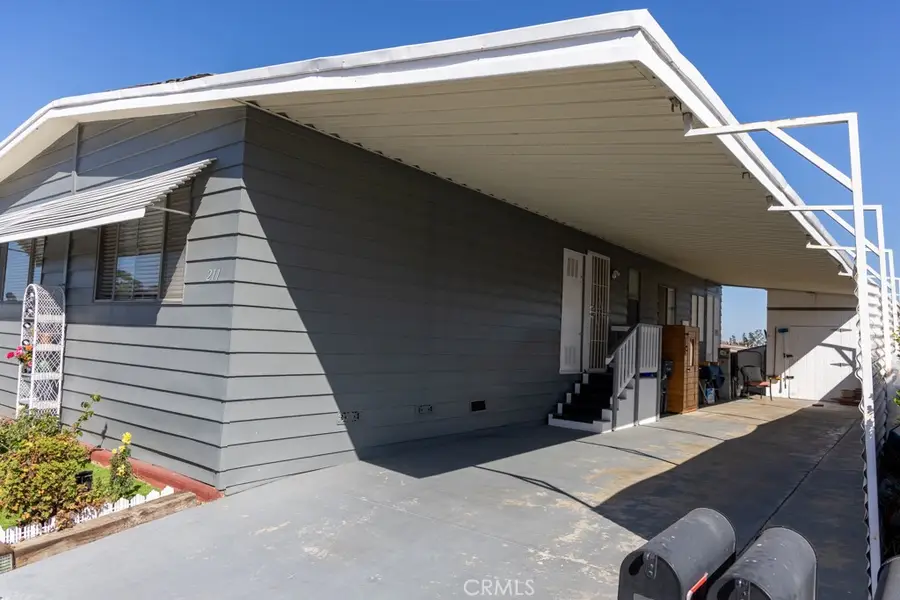 2601 E Victoria #211, Compton, CA 90220 - Image #2