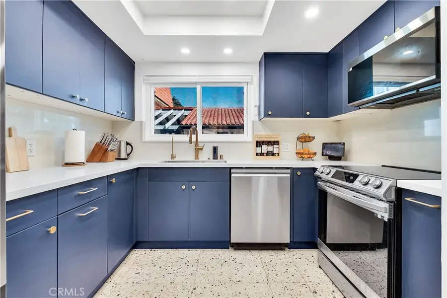 745 Main #107, El Segundo, CA 90245 - Image #3