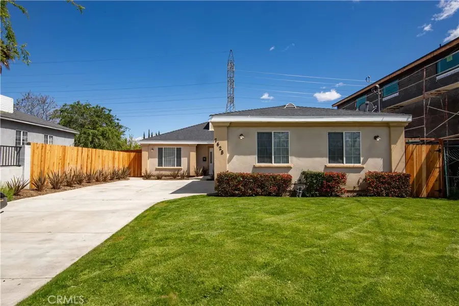 7428 Wilbur, Reseda, CA 91335 - Image #3