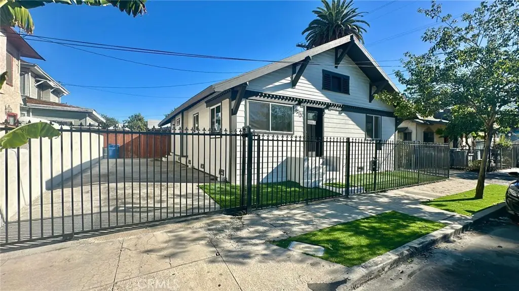 2512 Stanford, Los Angeles, CA 90011 - Image #1