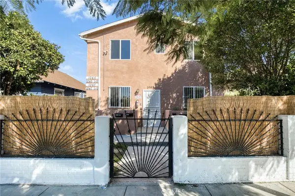 1045 E 20th Street, Los Angeles, CA 90011